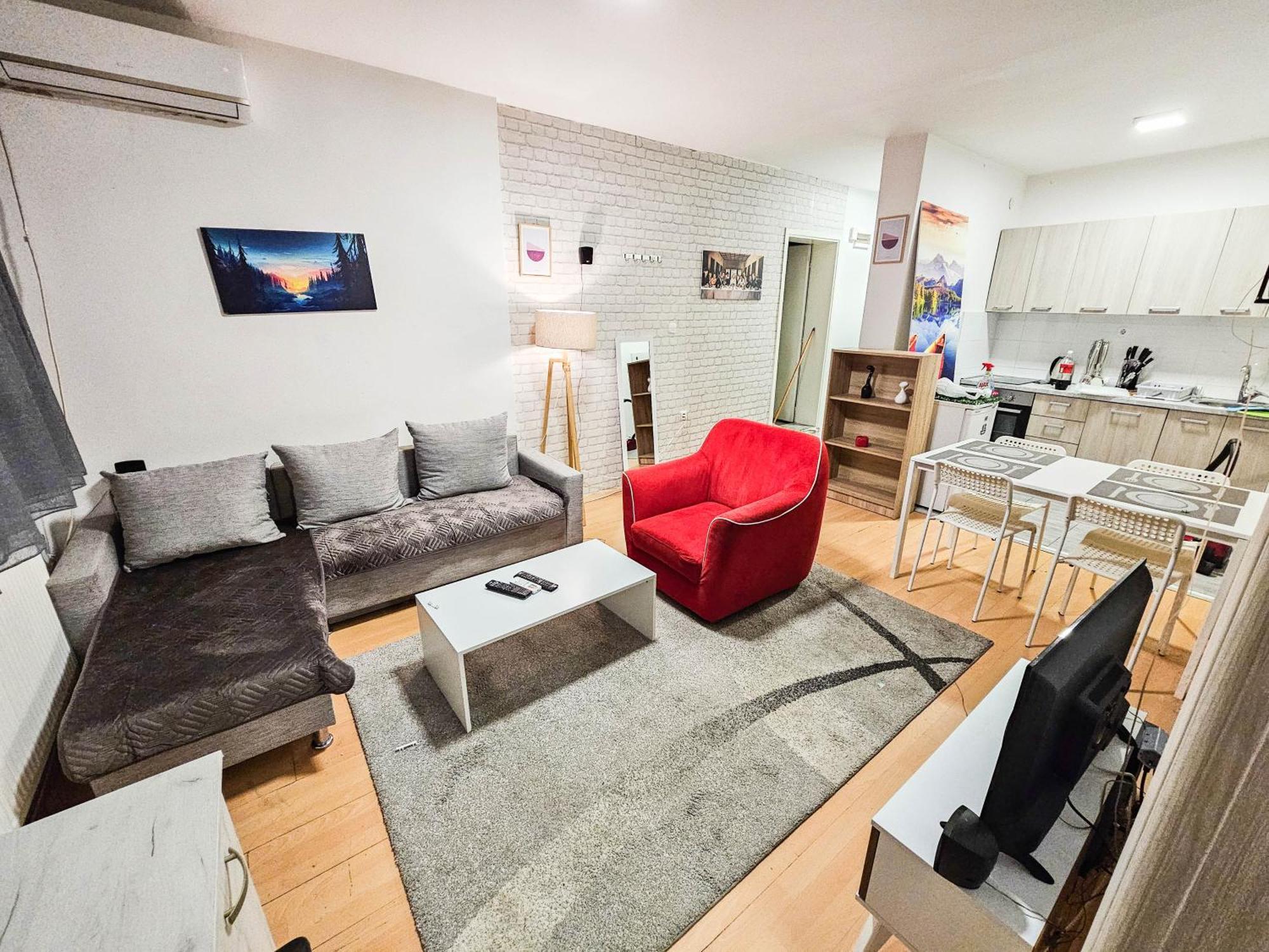 Apartment Skopje Square Екстер'єр фото