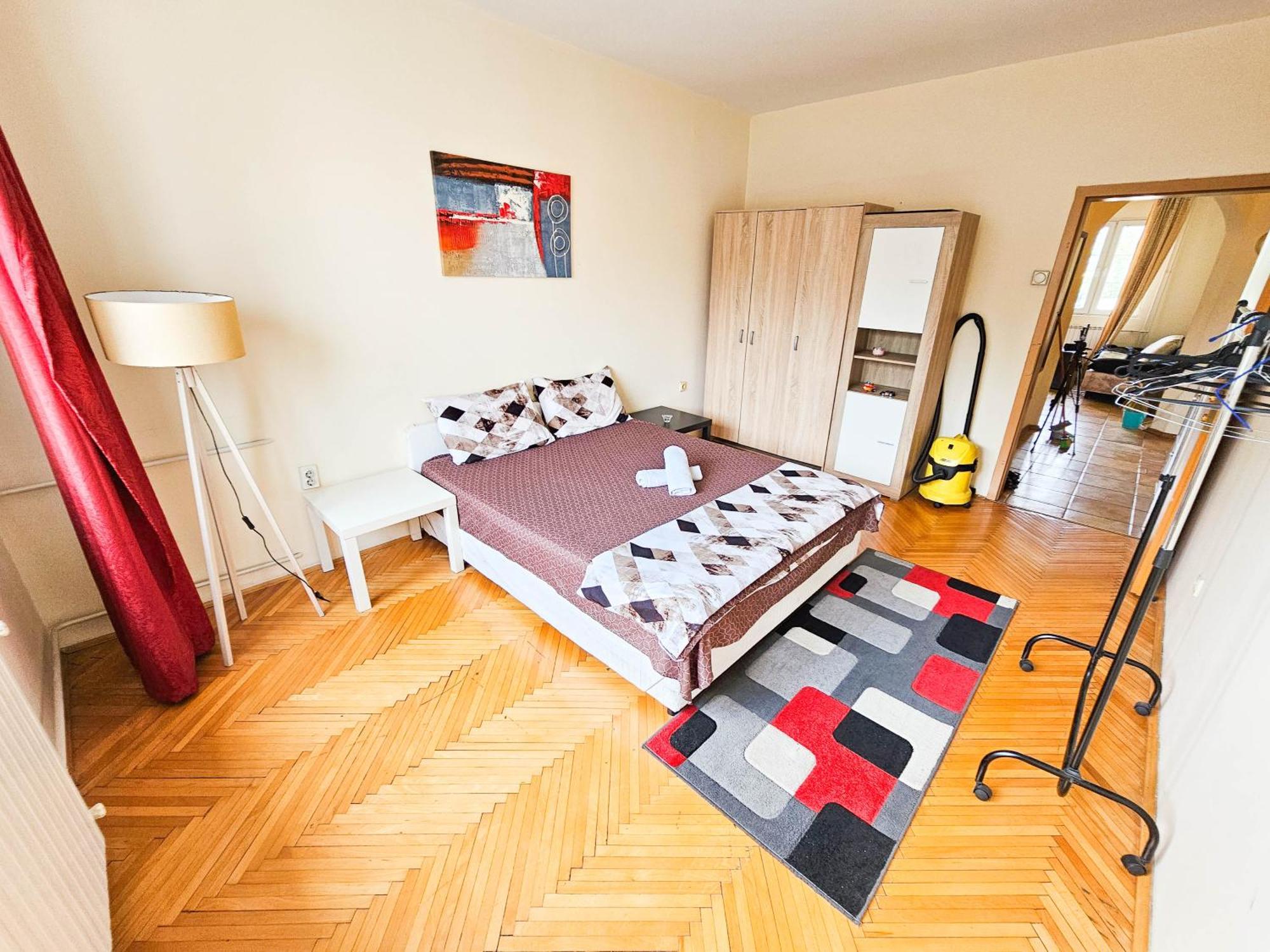 Apartment Skopje Square Екстер'єр фото