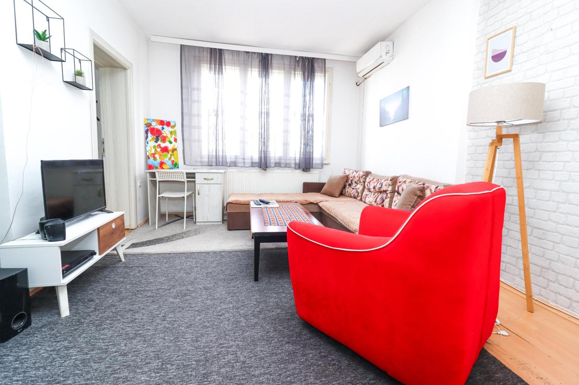 Apartment Skopje Square Екстер'єр фото