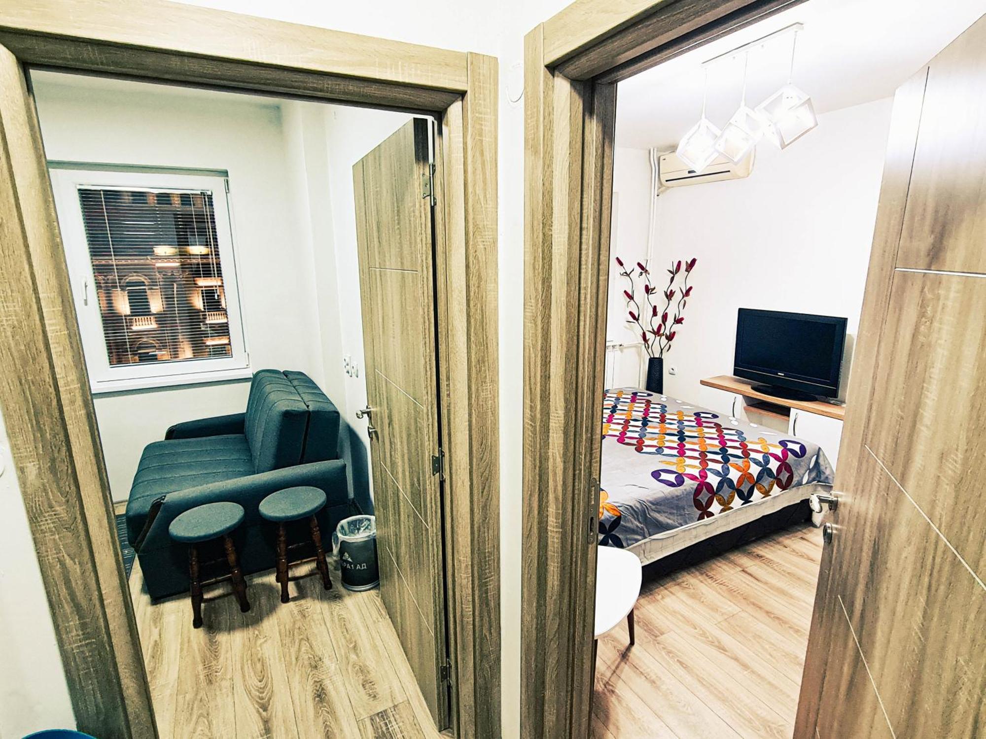 Apartment Skopje Square Екстер'єр фото
