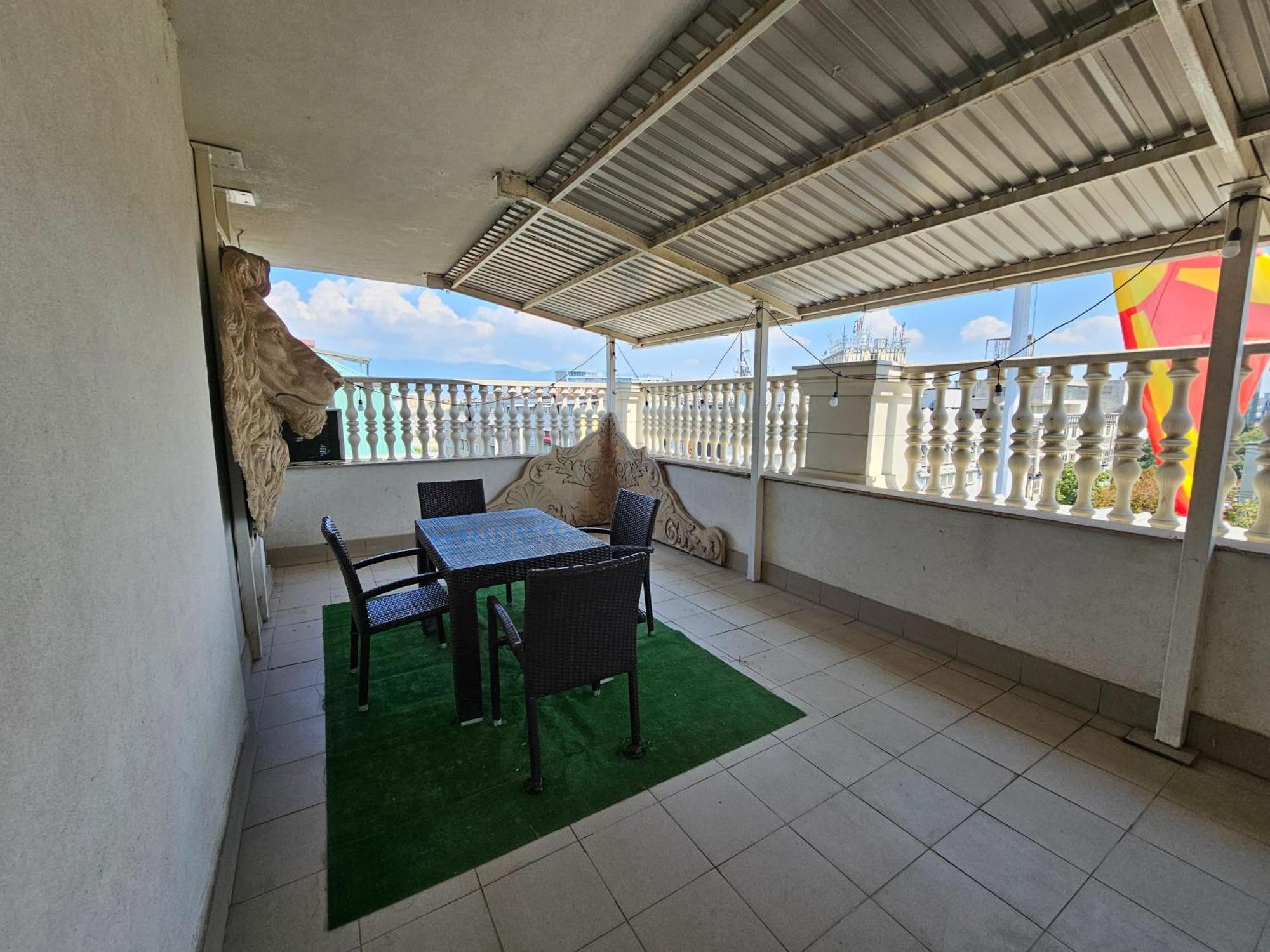 Apartment Skopje Square Екстер'єр фото